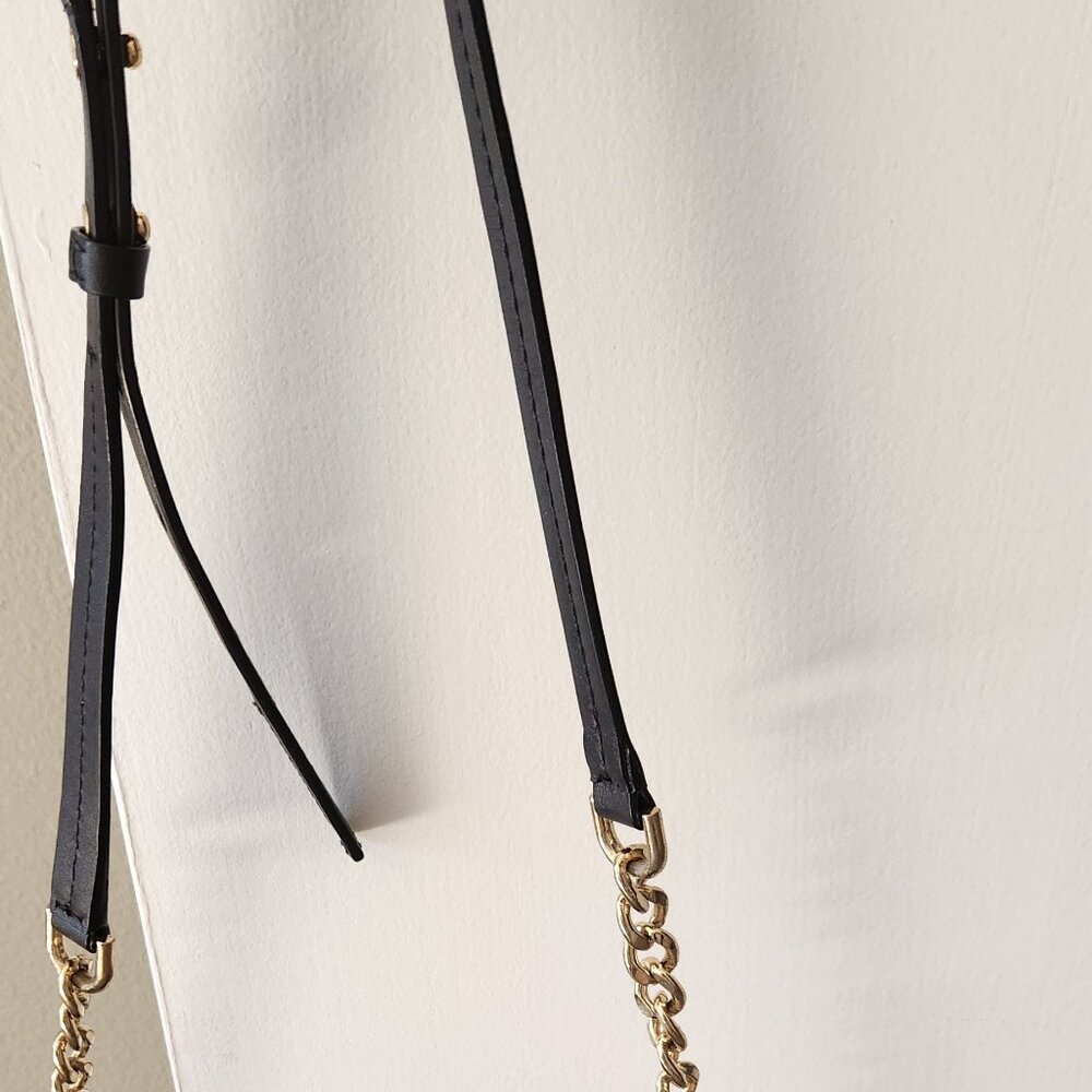 Michael Kors black patent leather shoulder bag - Picture 4 of 5
